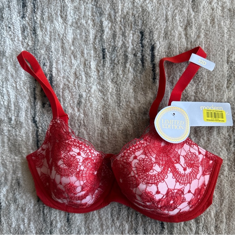 Modern Movement Underwire Bra Size 32D NWT